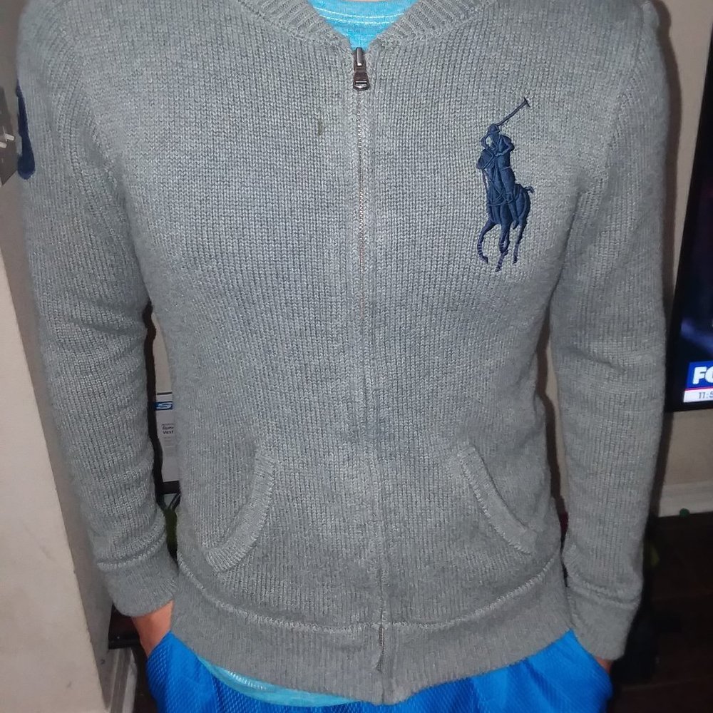 Young man POLO Sweater Like New L Silver/Gray